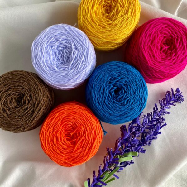 WhatsApp Image 2025-06-11 at 10.21.40 AM (1) Hilo Crochet - 100g